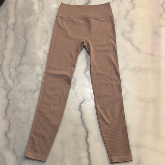 lululemon athletica Pants - Lululemon Athletica Mauve Leggings